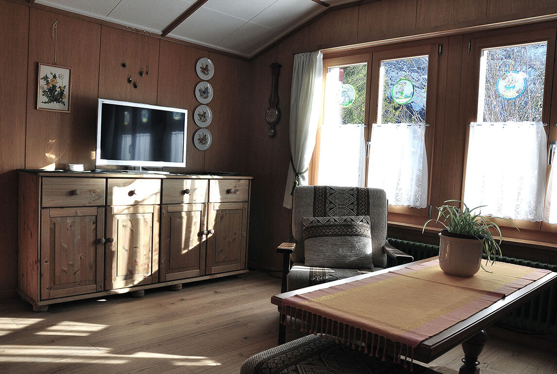 Ferienhaus Chalet Andreas im Chappeli in Kandersteg, Wohnzimmer, Bild 3