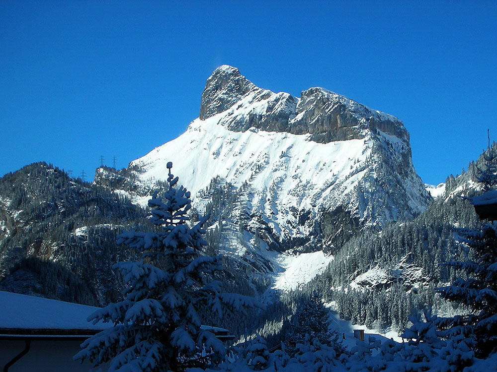 Aussicht nach Süden: Das Gällihorn an der Pforte zum Lötschenpass.